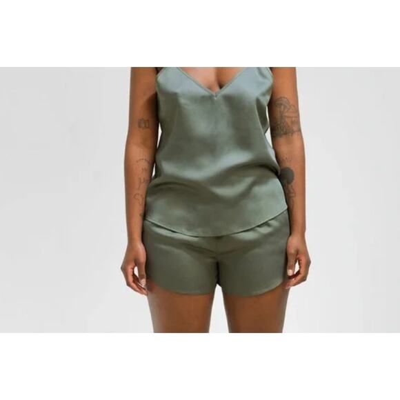 NWOT Ettitude Color Moss Sateen Shortee Clean Bamboo Lyocell Cozy Pajama Sz XS - Picture 1 of 3